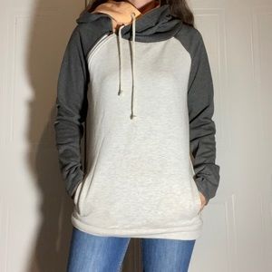 LN small Via Jay abstract hoodie
